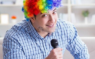 恶搞人像唱歌视频，恶搞人像唱歌视频大全