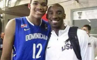 nba年轻球员以科比为偶像的都有谁，nba年轻球员以科比为偶像的都有谁啊